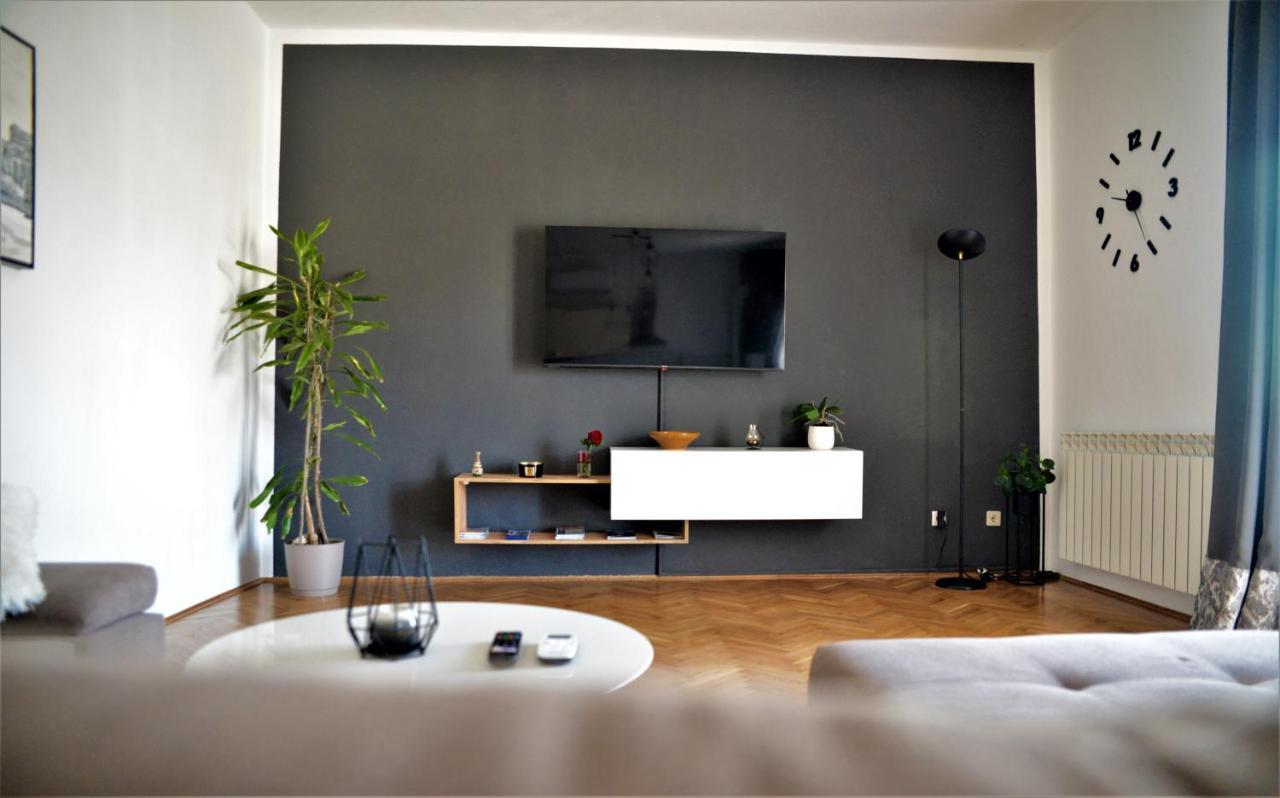Kosante - Luxury Apartment - 150 M2 With Fitness Room Имотски Екстериор снимка