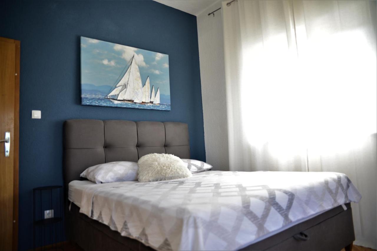 Kosante - Luxury Apartment - 150 M2 With Fitness Room Имотски Екстериор снимка