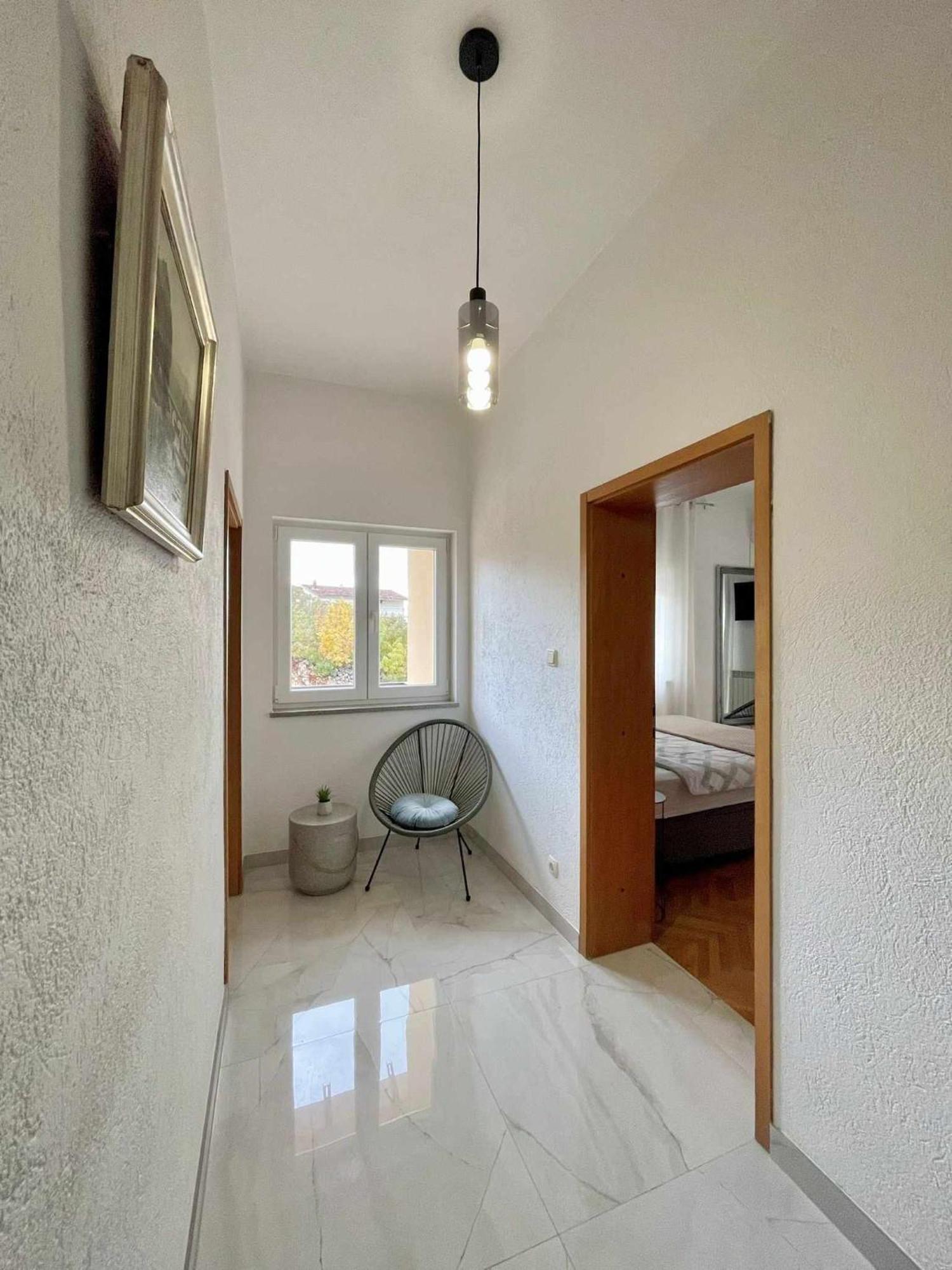 Kosante - Luxury Apartment - 150 M2 With Fitness Room Имотски Екстериор снимка