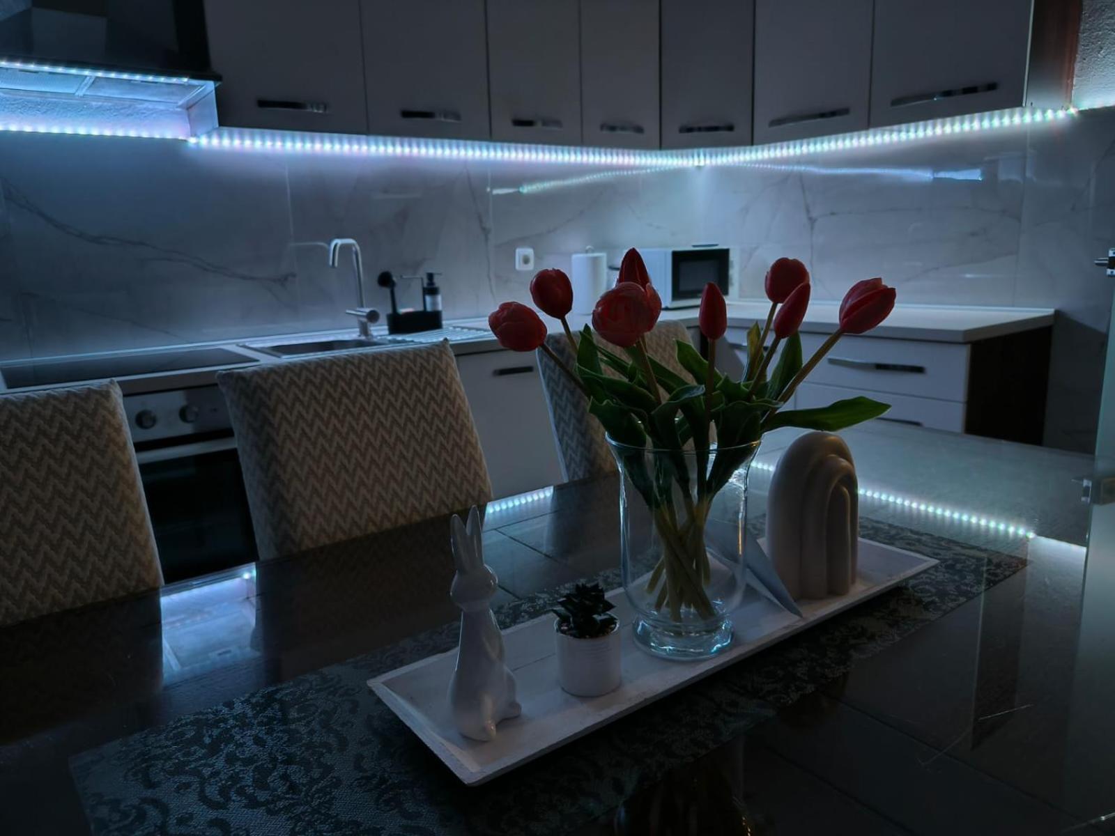 Kosante - Luxury Apartment - 150 M2 With Fitness Room Имотски Екстериор снимка