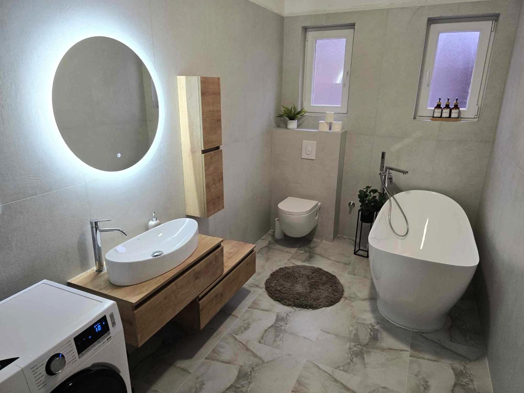 Kosante - Luxury Apartment - 150 M2 With Fitness Room Имотски Екстериор снимка